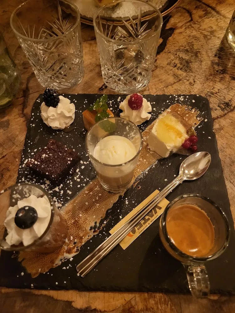 Café Très Gourmand